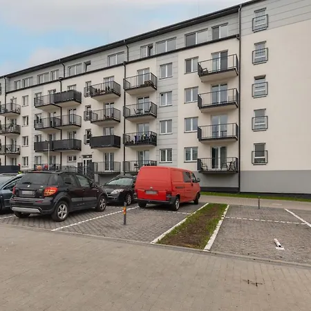 Luzycka Cosy By Renters *